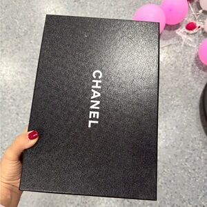 Chanel shoes box